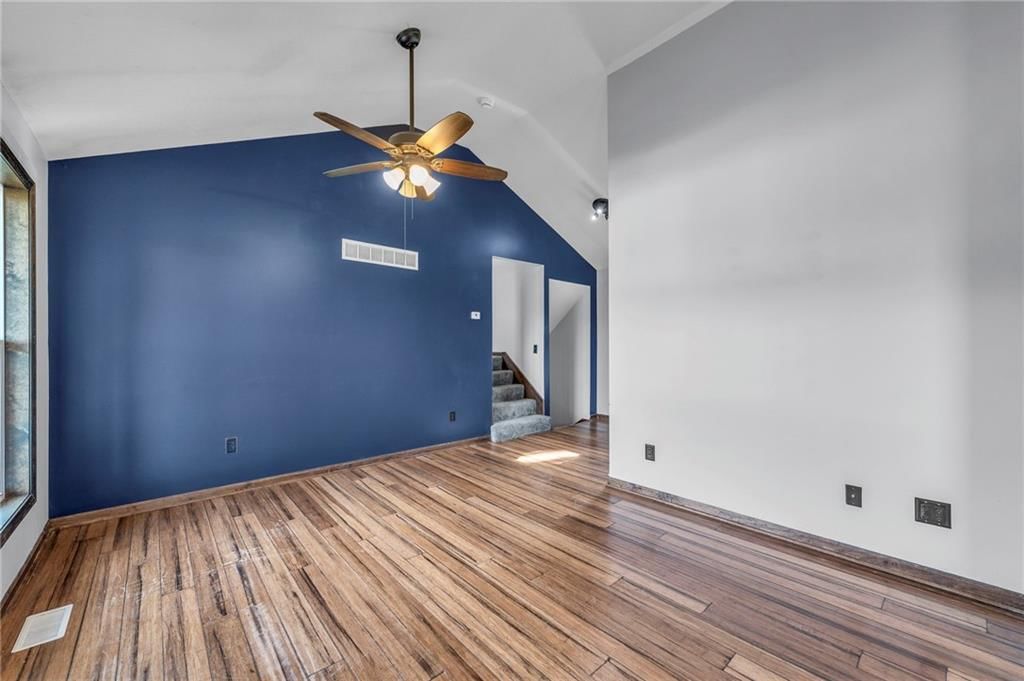 12765 S New Garden Road — photo 10