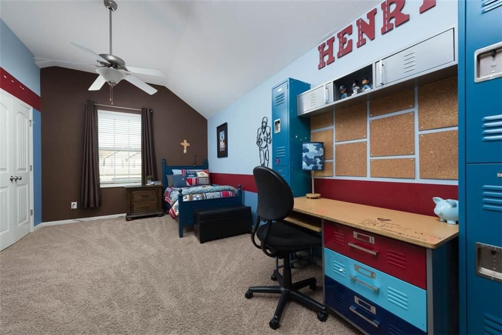 10751 N Laurel Avenue — photo 31