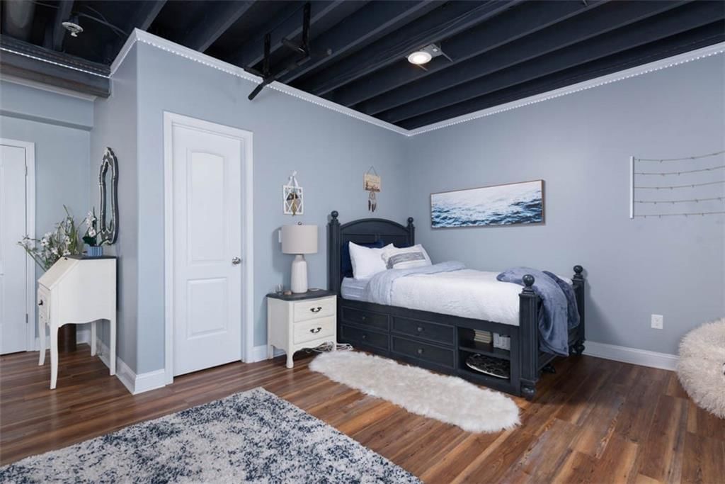 10751 N Laurel Avenue — photo 37