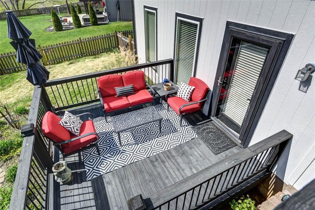 10751 N Laurel Avenue — photo 47