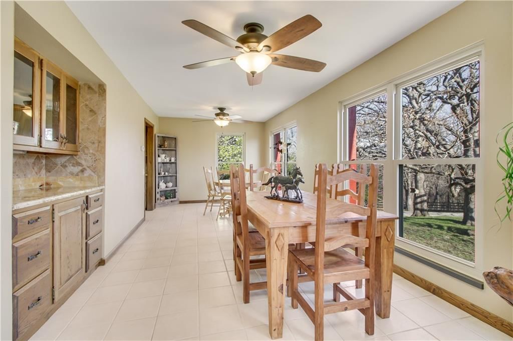 9014 S Buckner Tarsney Road — photo 10