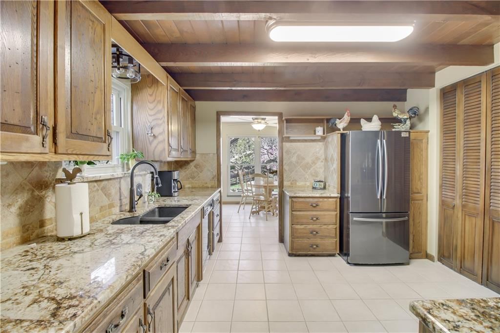 9014 S Buckner Tarsney Road — photo 12