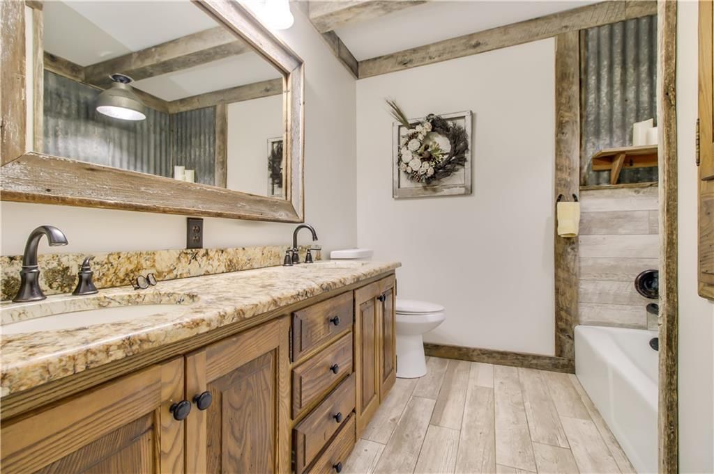 9014 S Buckner Tarsney Road — photo 19