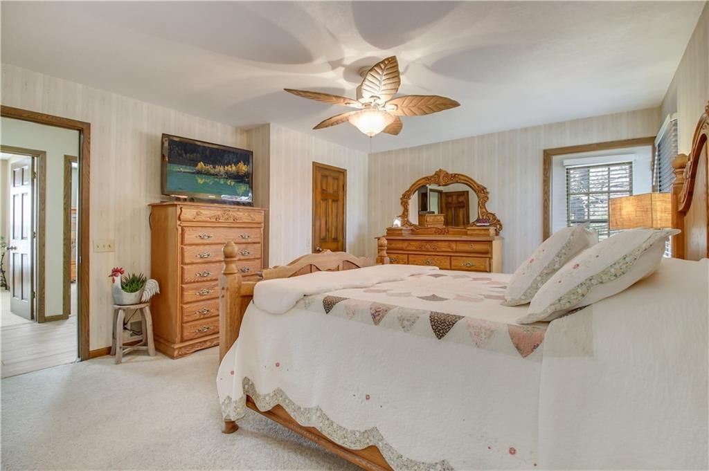9014 S Buckner Tarsney Road — photo 22