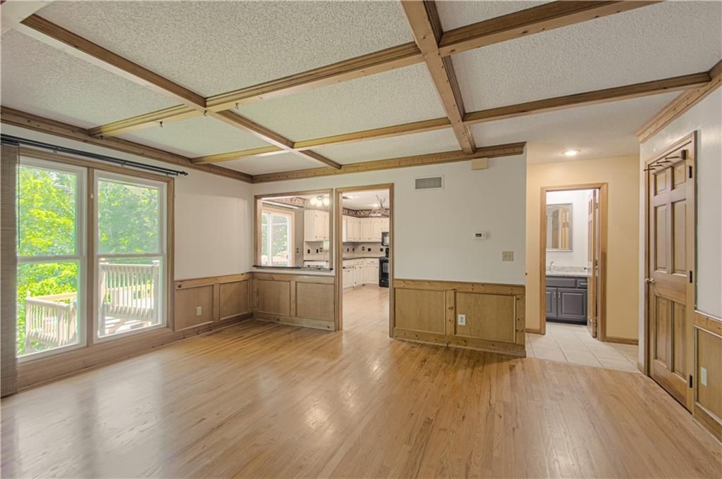 2208 NE 75th Terrace — photo 10