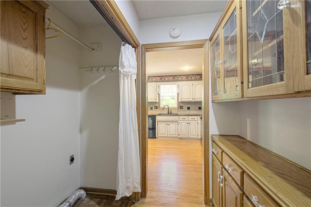 2208 NE 75th Terrace — photo 15