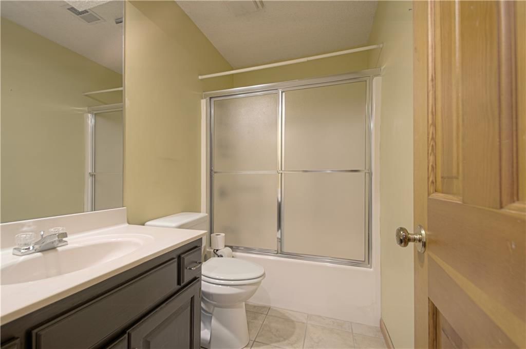 2208 NE 75th Terrace — photo 24