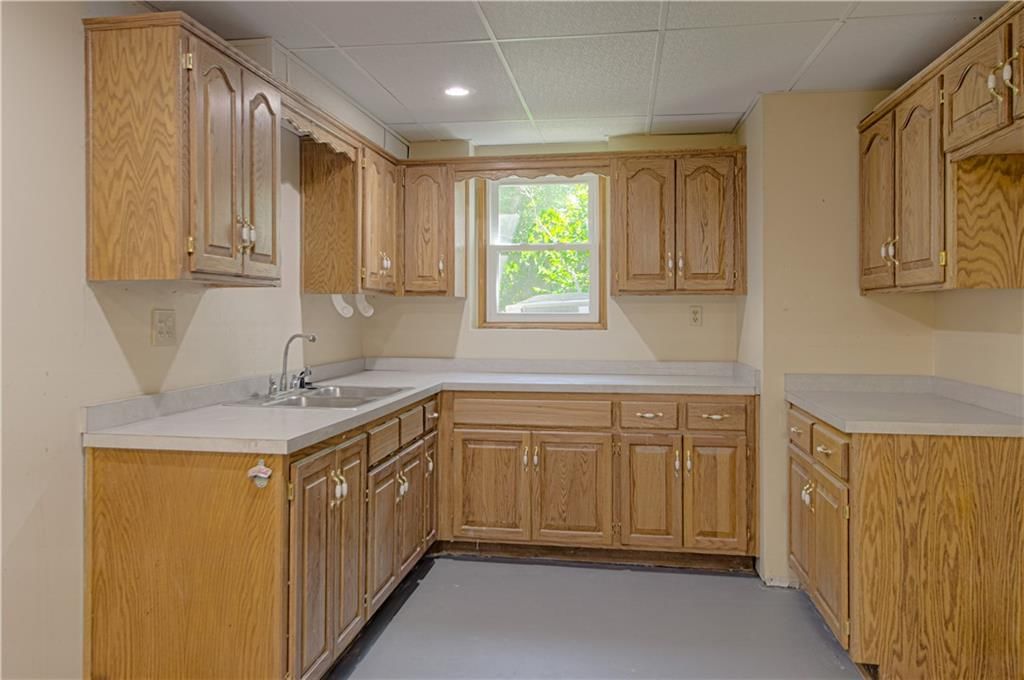 2208 NE 75th Terrace — photo 29