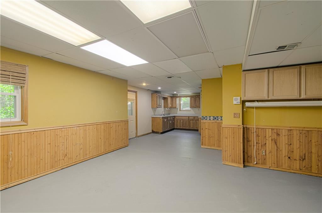2208 NE 75th Terrace — photo 32