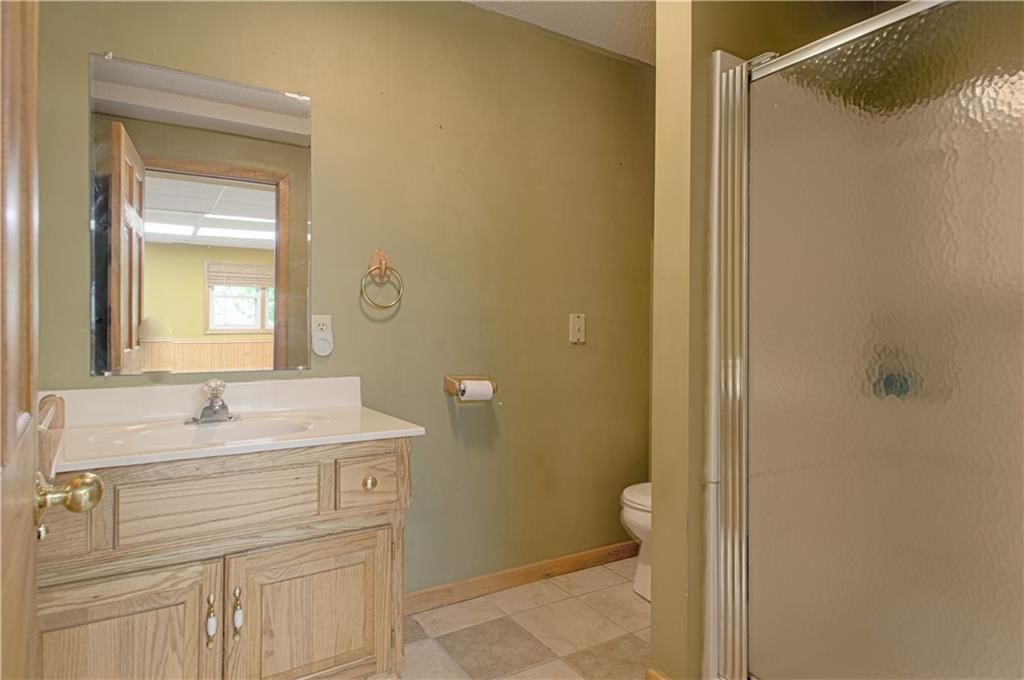 2208 NE 75th Terrace — photo 33