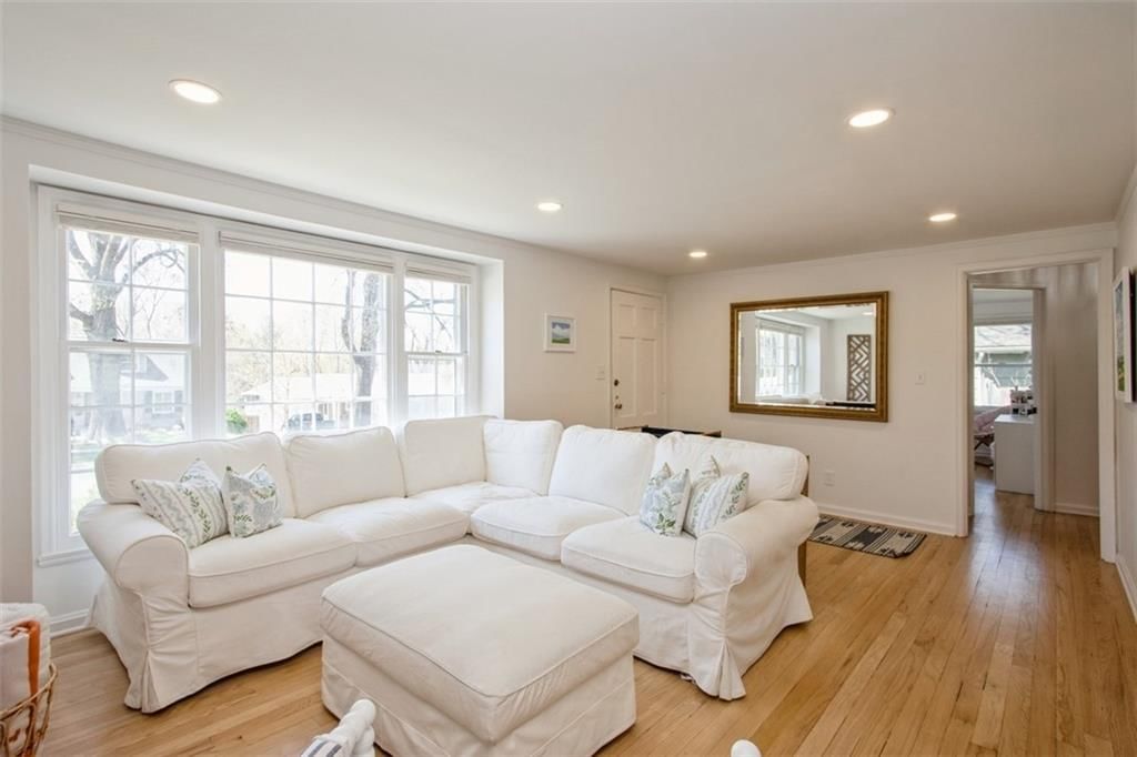 7407 Chadwick Street — photo 8