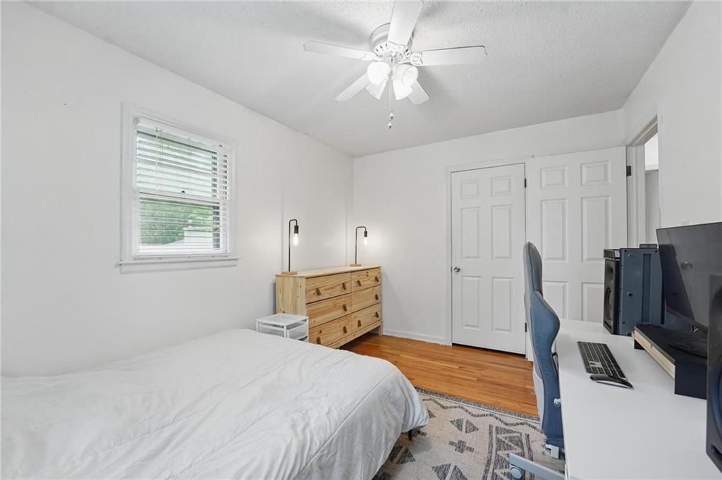 10417 W 73rd Terrace — photo 11