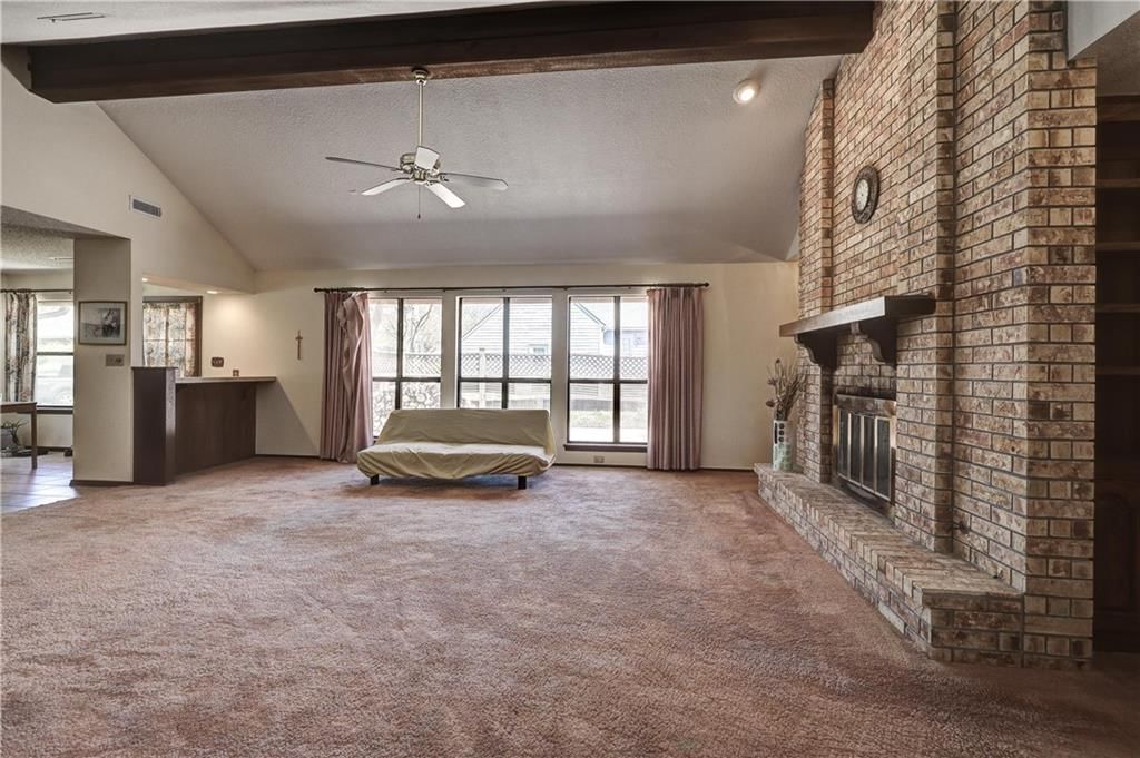 2301 S Stilwell Street — photo 4