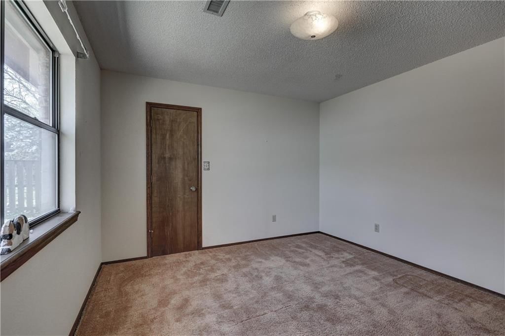 2301 S Stilwell Street — photo 21