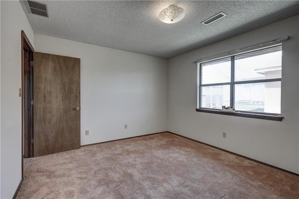 2301 S Stilwell Street — photo 22
