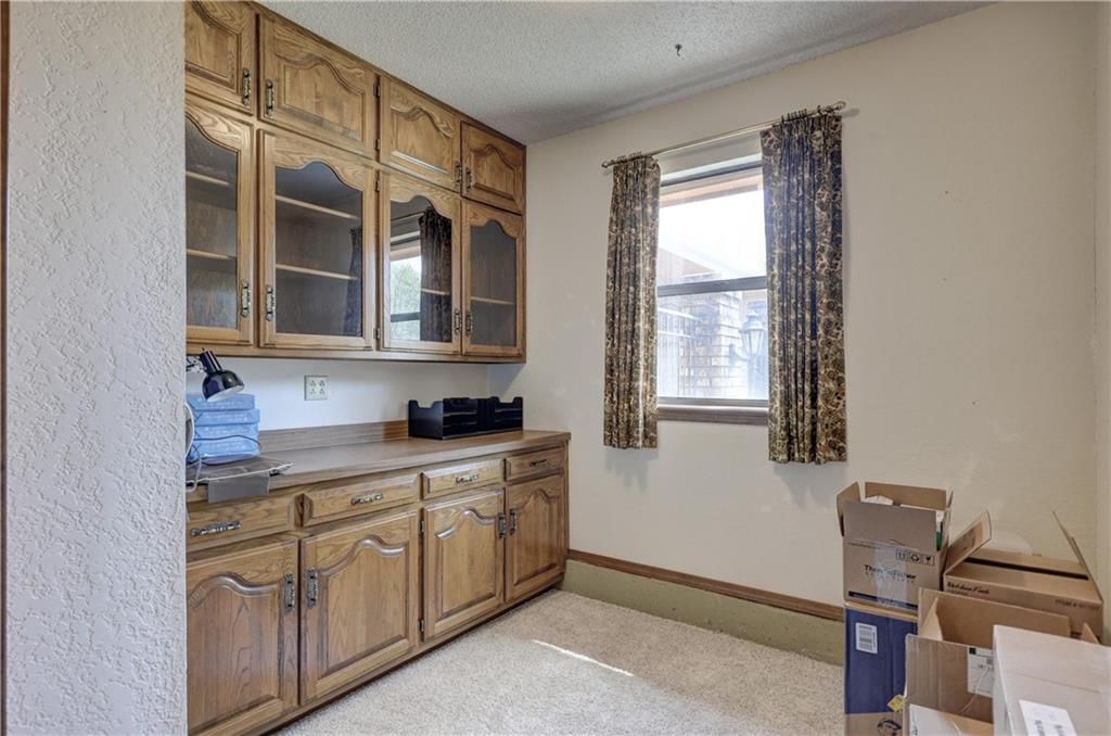 2301 S Stilwell Street — photo 25