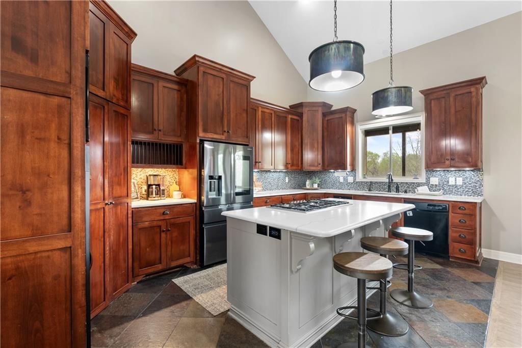 8600 Lee's Summit Road — photo 10