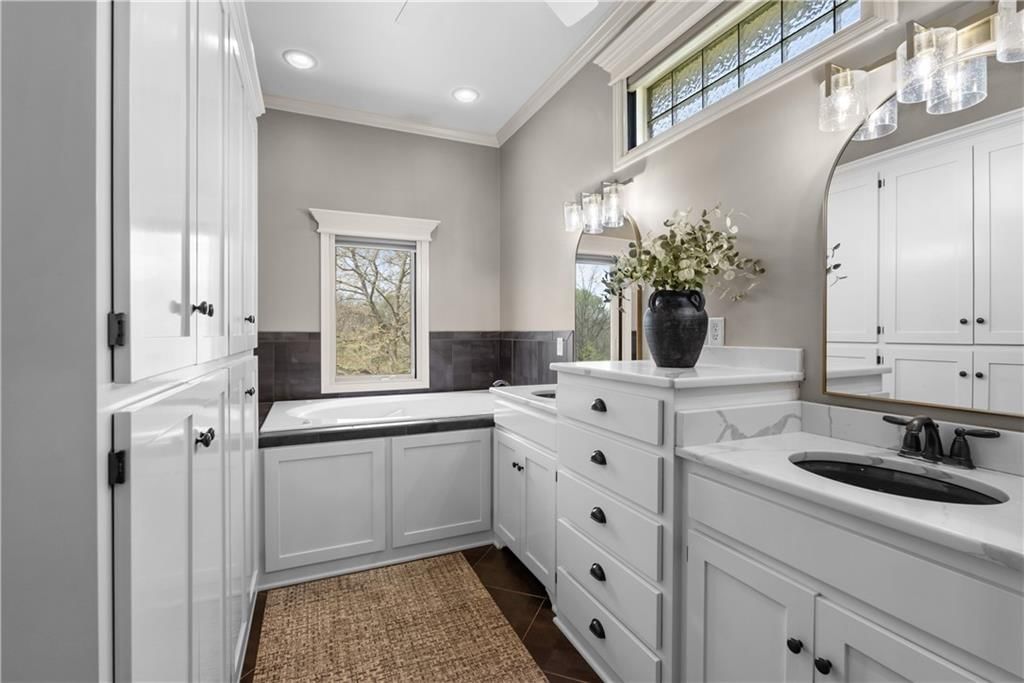 8600 Lee's Summit Road — photo 22
