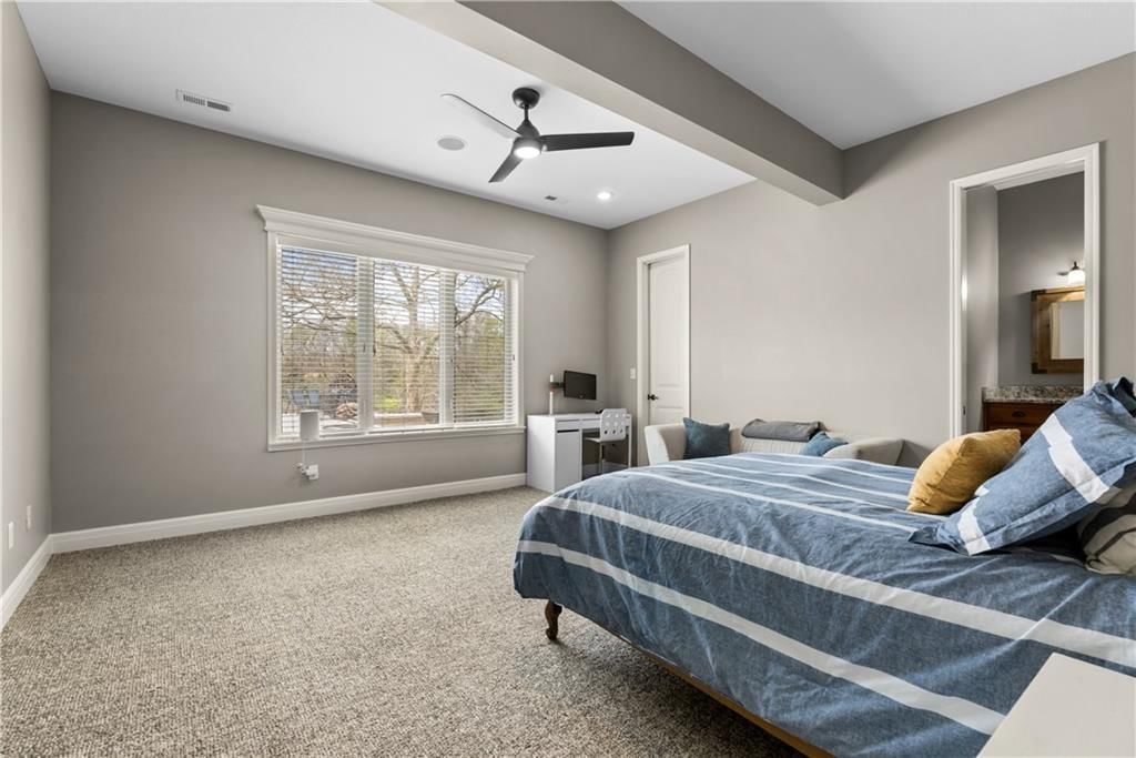 8600 Lee's Summit Road — photo 37
