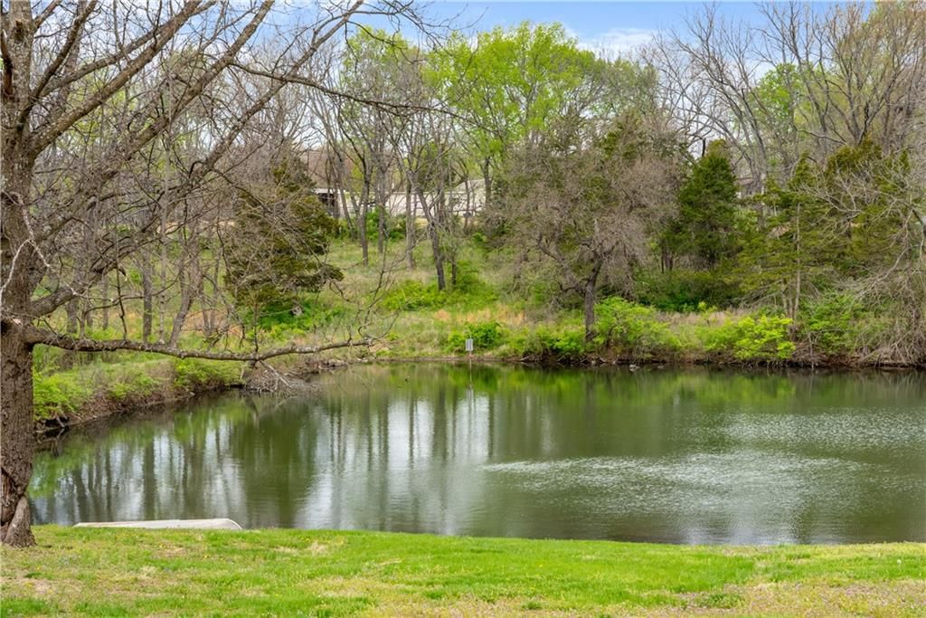 8600 Lee's Summit Road — photo 41