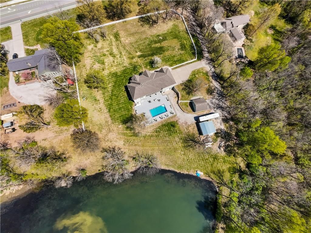8600 Lee's Summit Road — photo 53