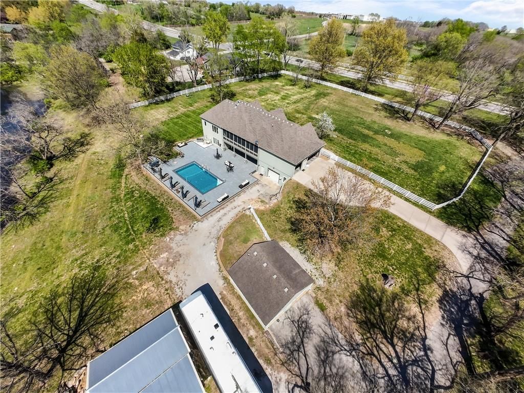 8600 Lee's Summit Road — photo 55