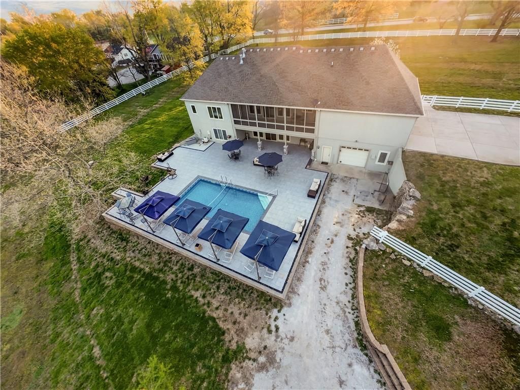 8600 Lee's Summit Road — photo 61