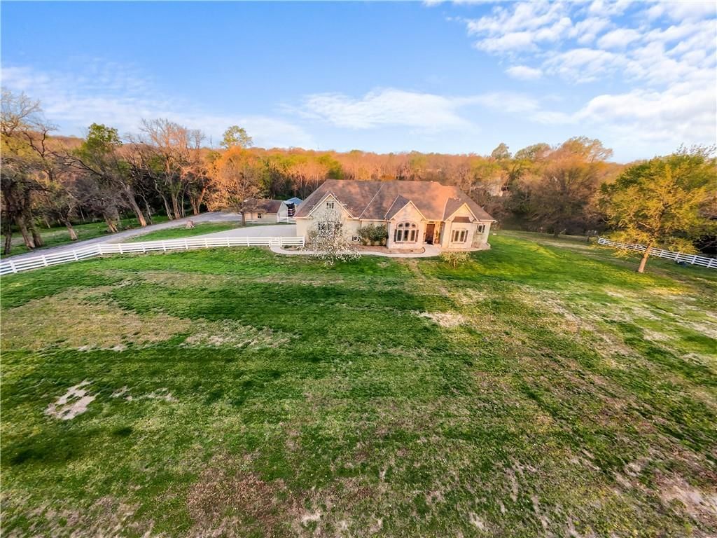 8600 Lee's Summit Road — photo 62