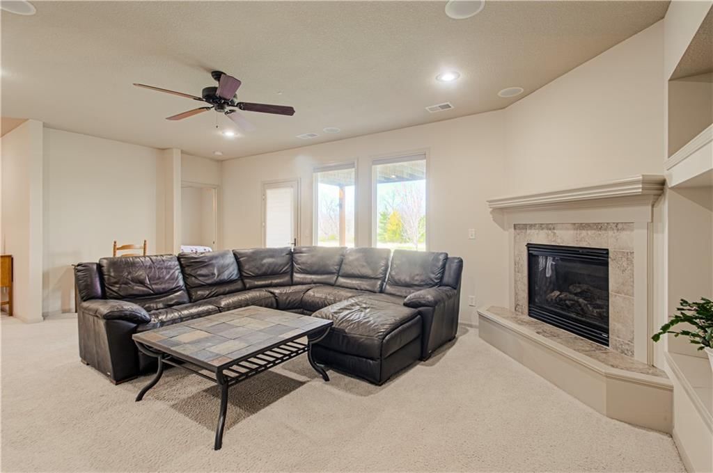 Photo 25 of 42 - 5000 N 143rd Street