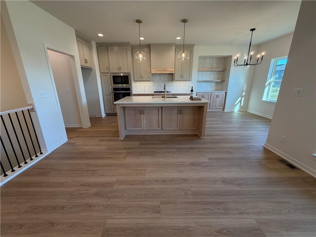 8809 N Clarion Avenue — photo 3