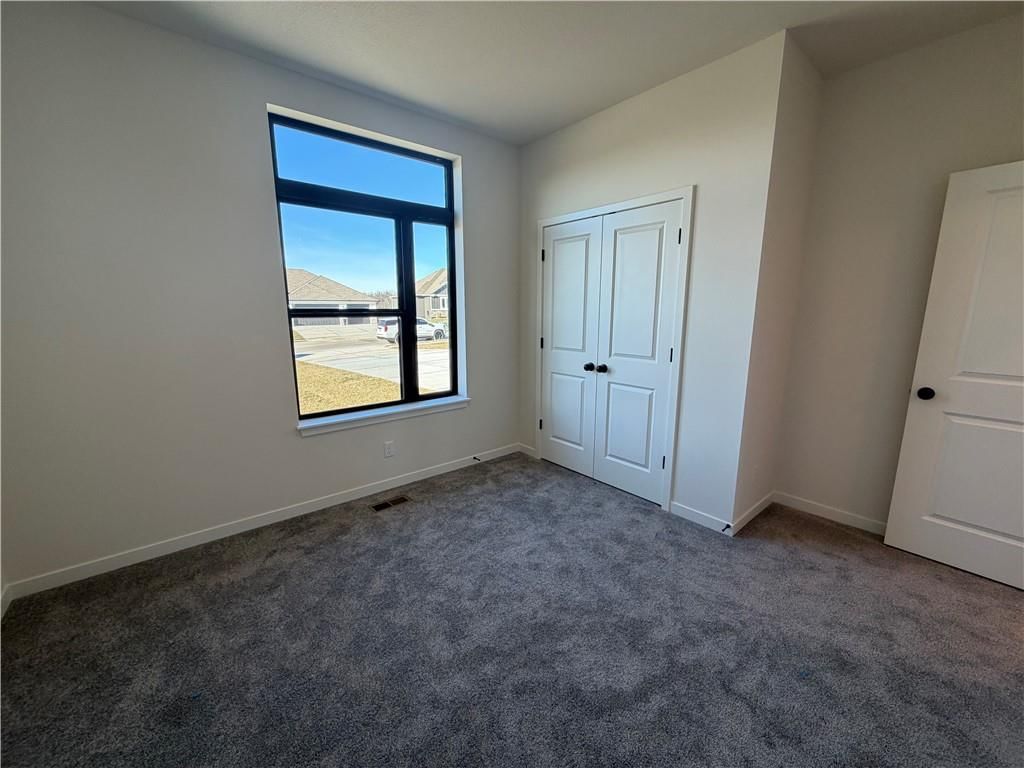 8809 N Clarion Avenue — photo 15