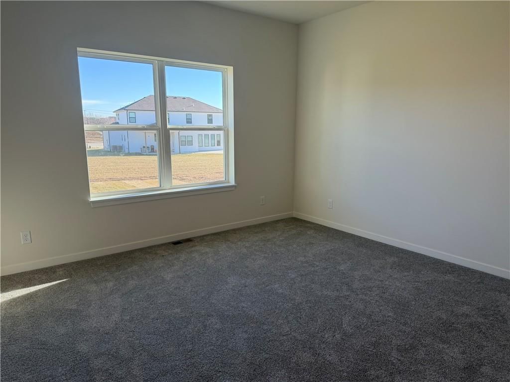 8809 N Clarion Avenue — photo 17