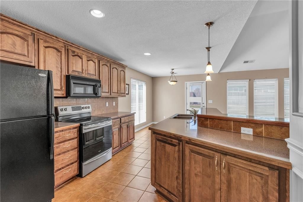 212 Blackjack Avenue — photo 11