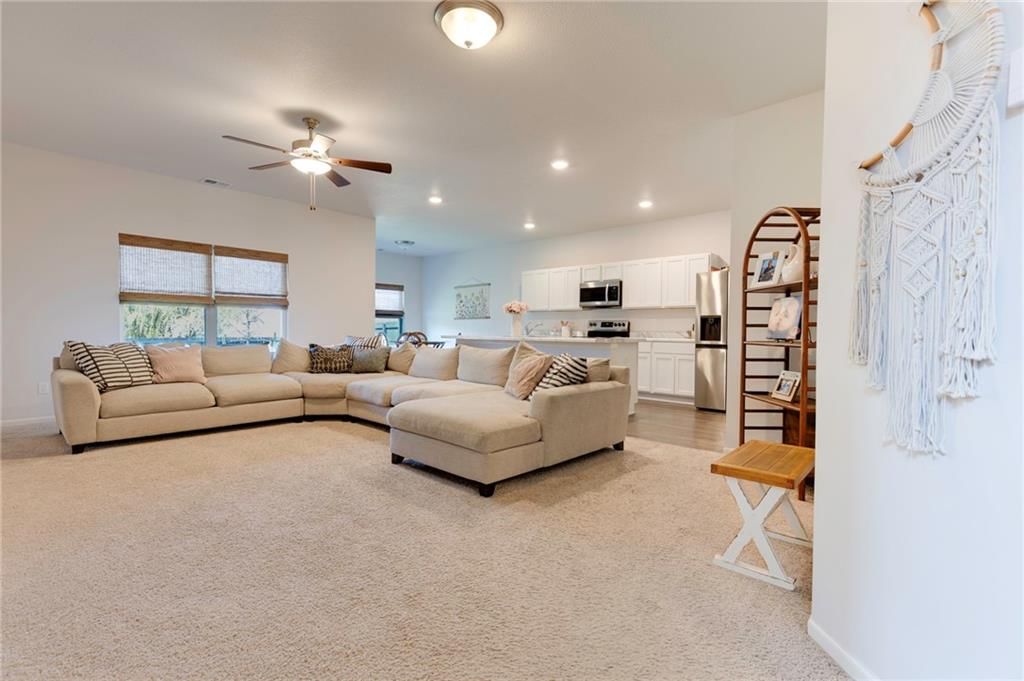 708 Roseberry Drive — photo 13
