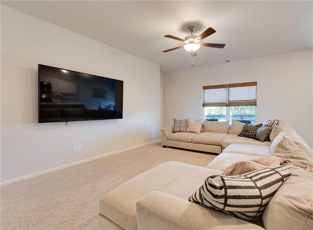 708 Roseberry Drive — photo 14