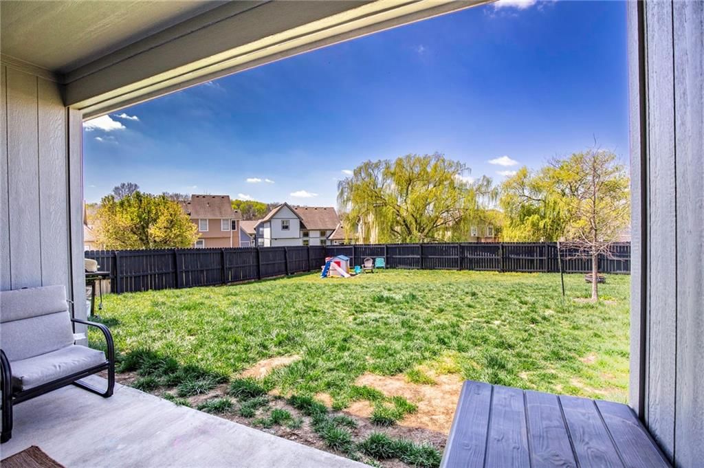 708 Roseberry Drive — photo 40
