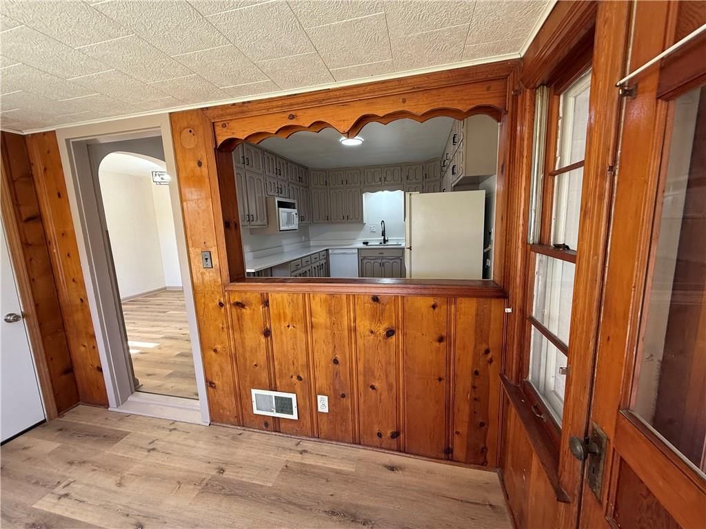 605 W Dakota Street — photo 9