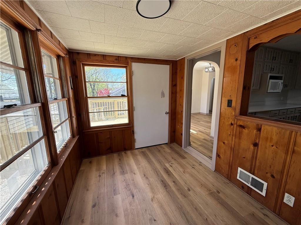 605 W Dakota Street — photo 10