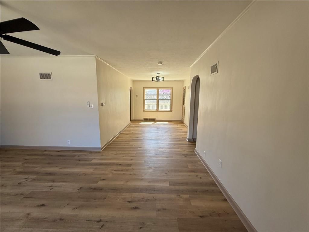 605 W Dakota Street — photo 12