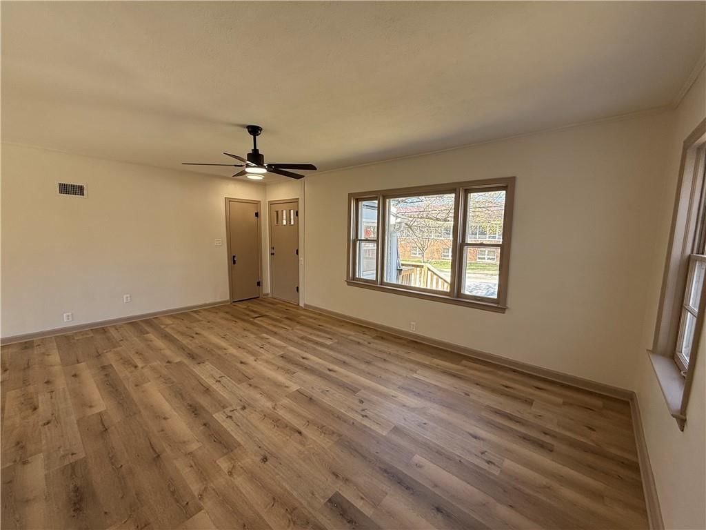 605 W Dakota Street — photo 14