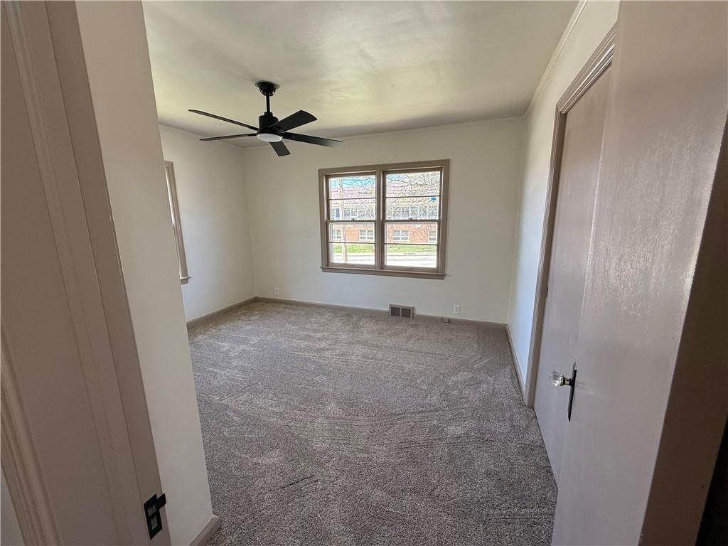 605 W Dakota Street — photo 29