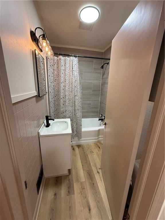 605 W Dakota Street — photo 32
