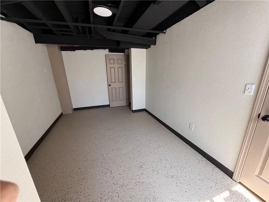 605 W Dakota Street — photo 44