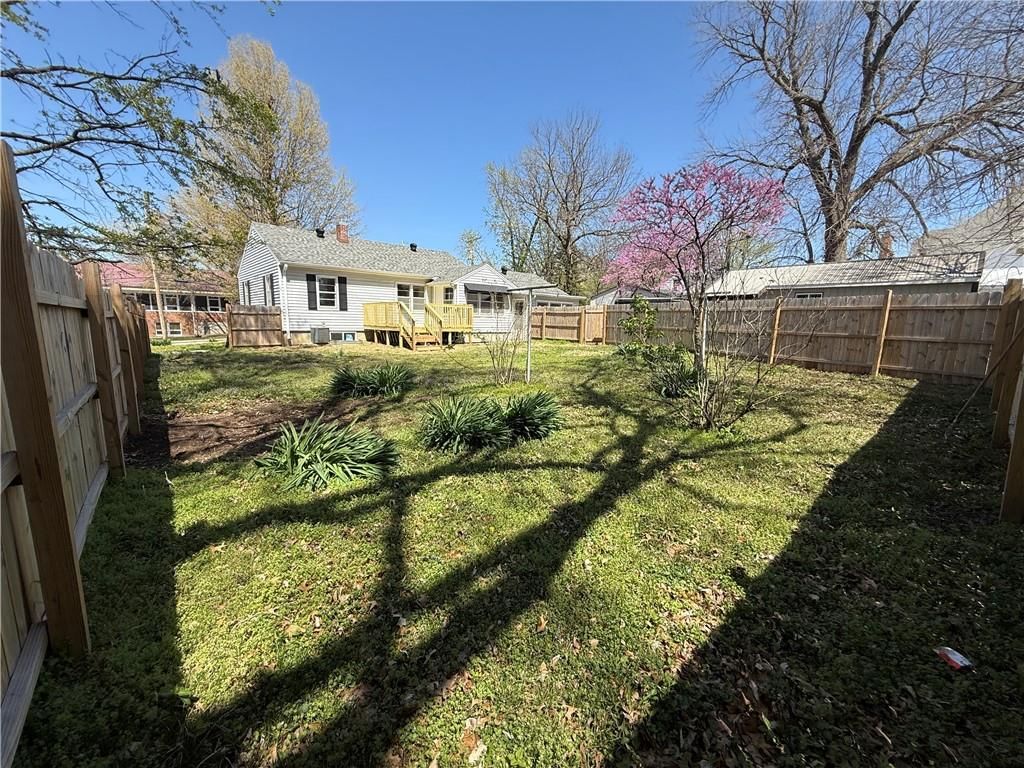 605 W Dakota Street — photo 55
