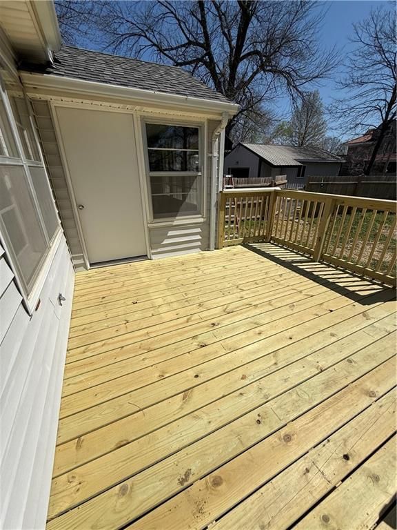 605 W Dakota Street — photo 60