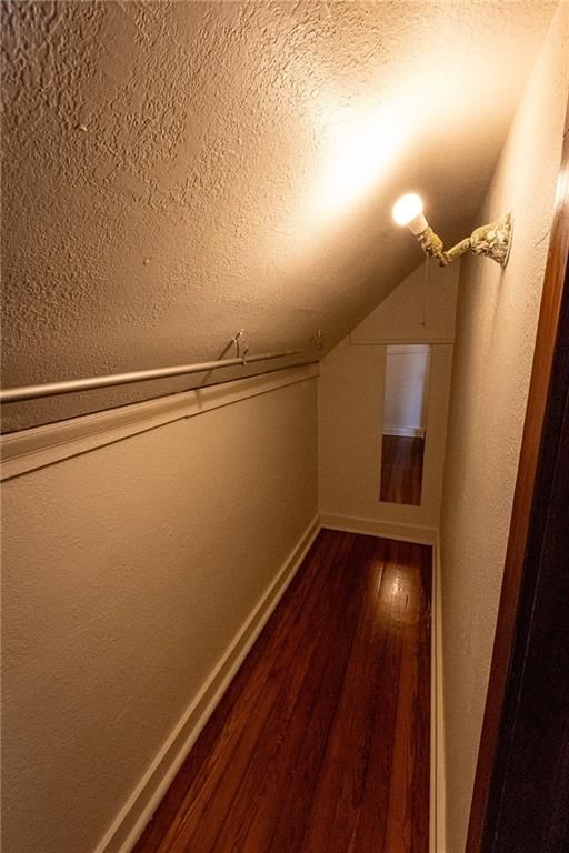 4402 Windsor Avenue — photo 8