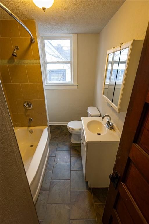 4402 Windsor Avenue — photo 9