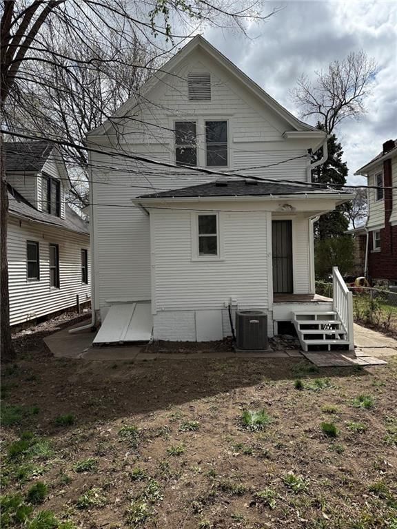4402 Windsor Avenue — photo 15