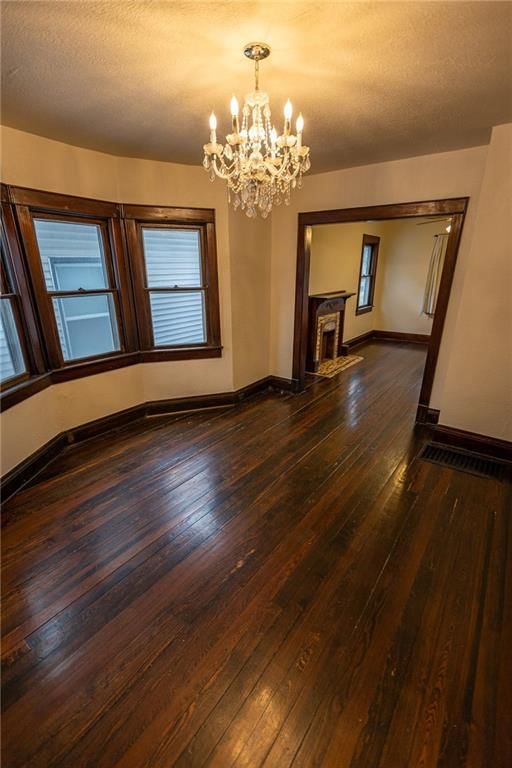 4402 Windsor Avenue — photo 16
