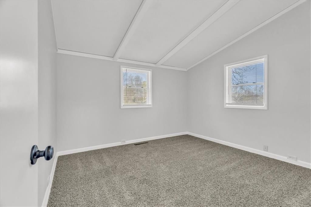 5713 N Woodland Avenue — photo 19